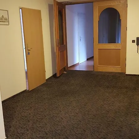 Hotel Schone Aussicht 3*
